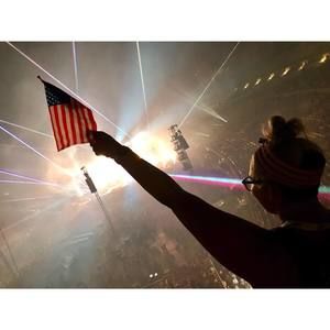 Meet your Posher, Chrissy